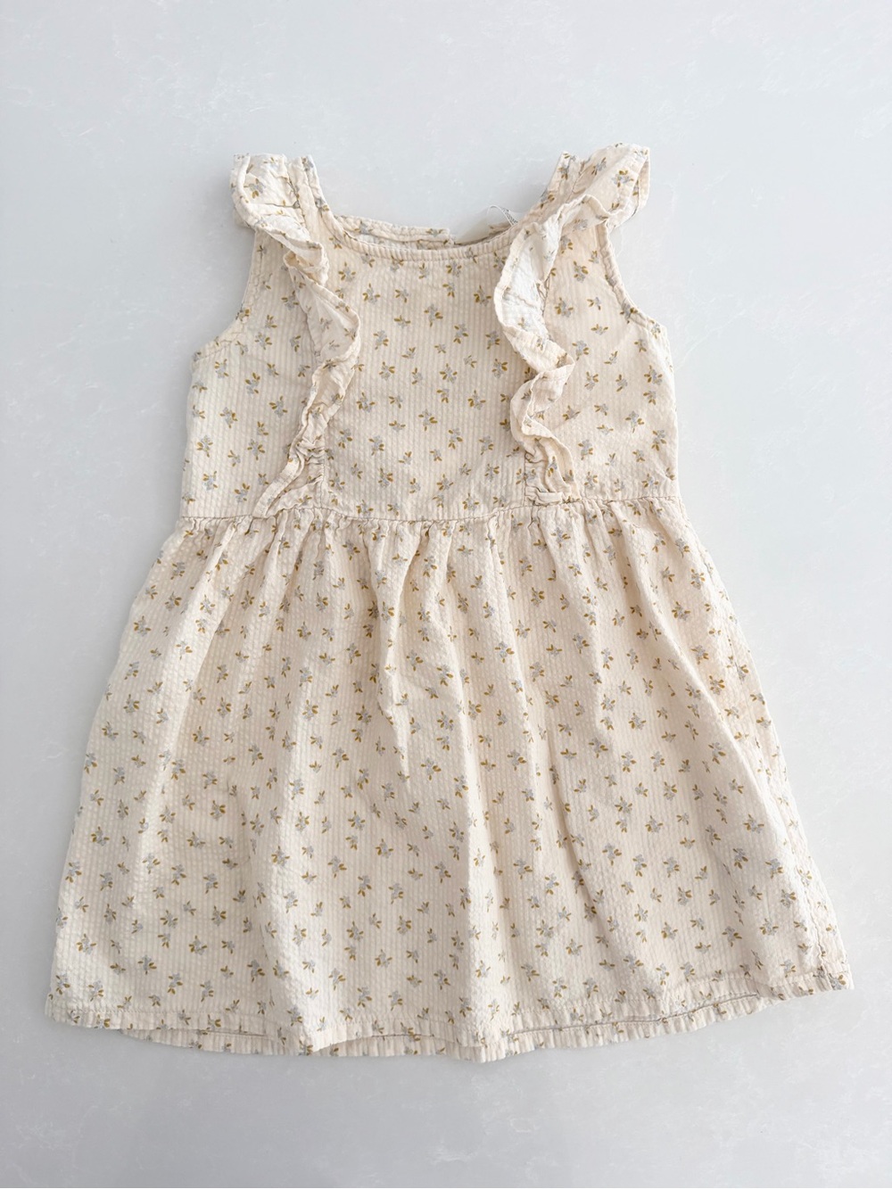 H&M Floral Ruffle Seersucker Dress • Size 3-4Y/4T